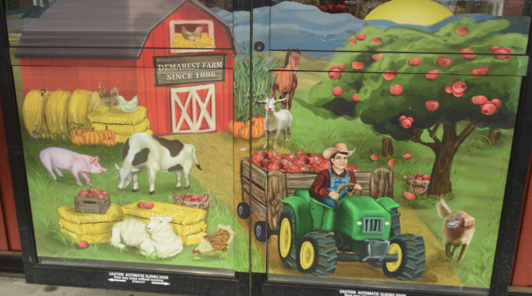 New Jersey Secretary of Agriculture Douglas Fisher today recognized the West Windsor Community Farmers Market, and Terhune Orchards, each in Mercer County, and Demarest Farms in Bergen County for being listed by national publications as top locations in the country for their products and experience.
