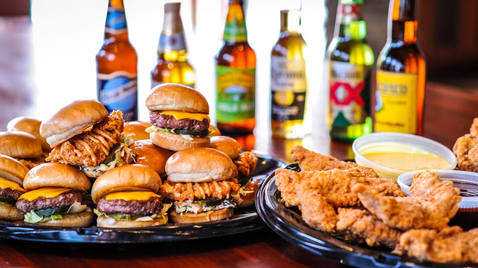 Champps Kitchen + Bar Introduces New Promotions for the March College Basketball Tournament