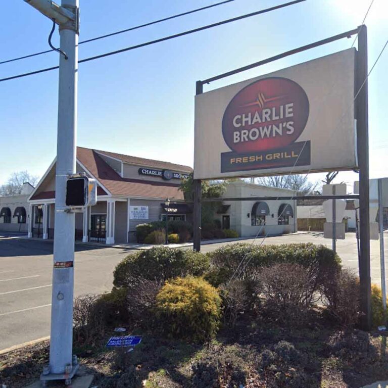 Charlie Brown's restaurant, Toms River New Jersey located on Hooper Avenue in Silverton