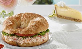 Chicken Salad Chick Opens Third Knoxville-Area Restaurant In Oak Ridge - Vimarsana News