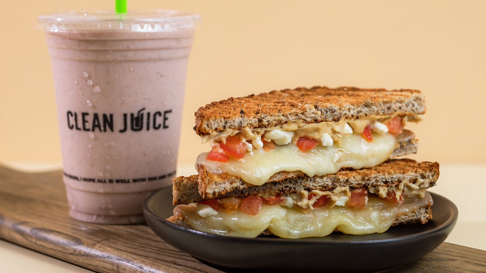 Clean Juice Introduces New Organic Sandwiches