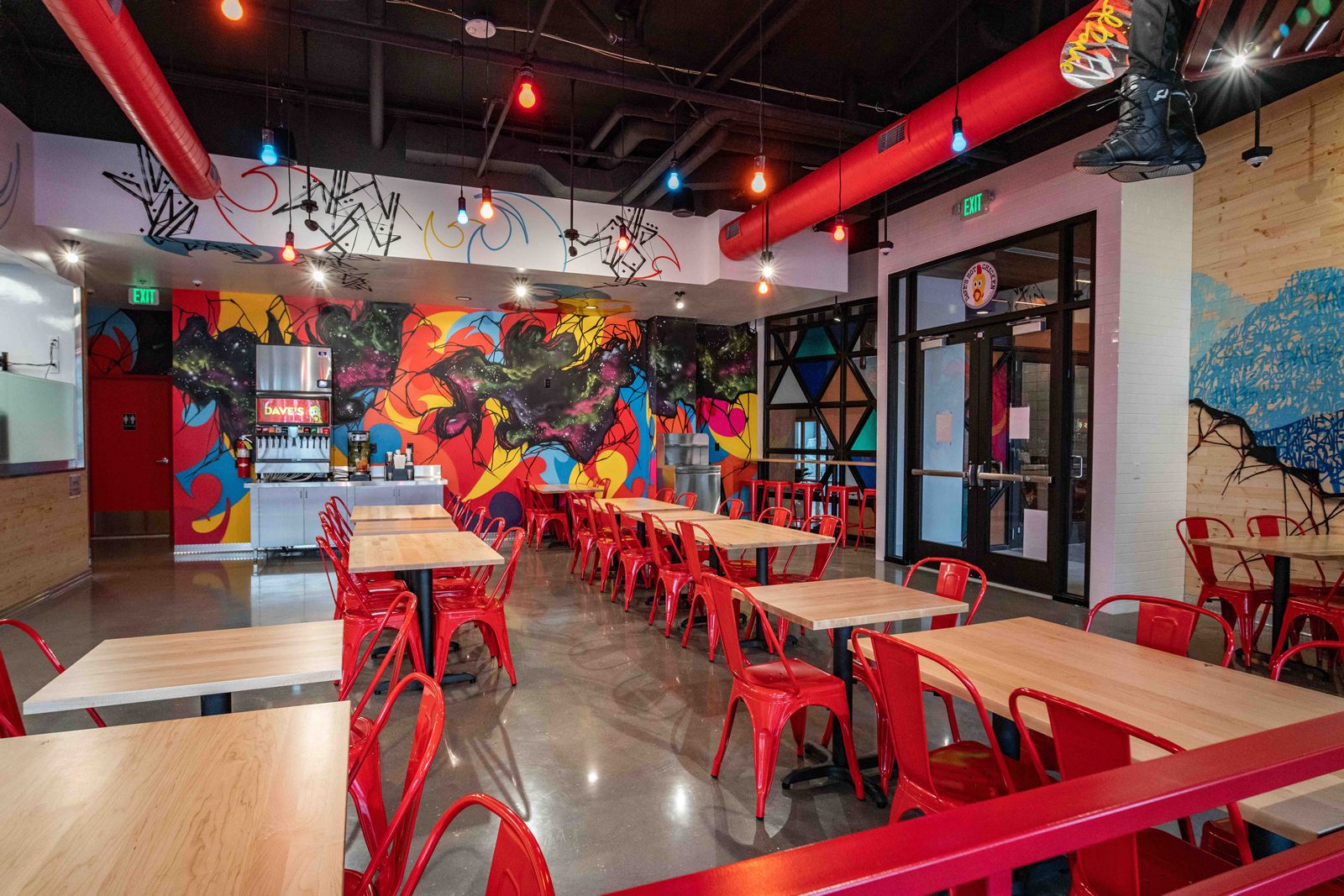 Dave's Hot Chicken Opens First Location in Denver