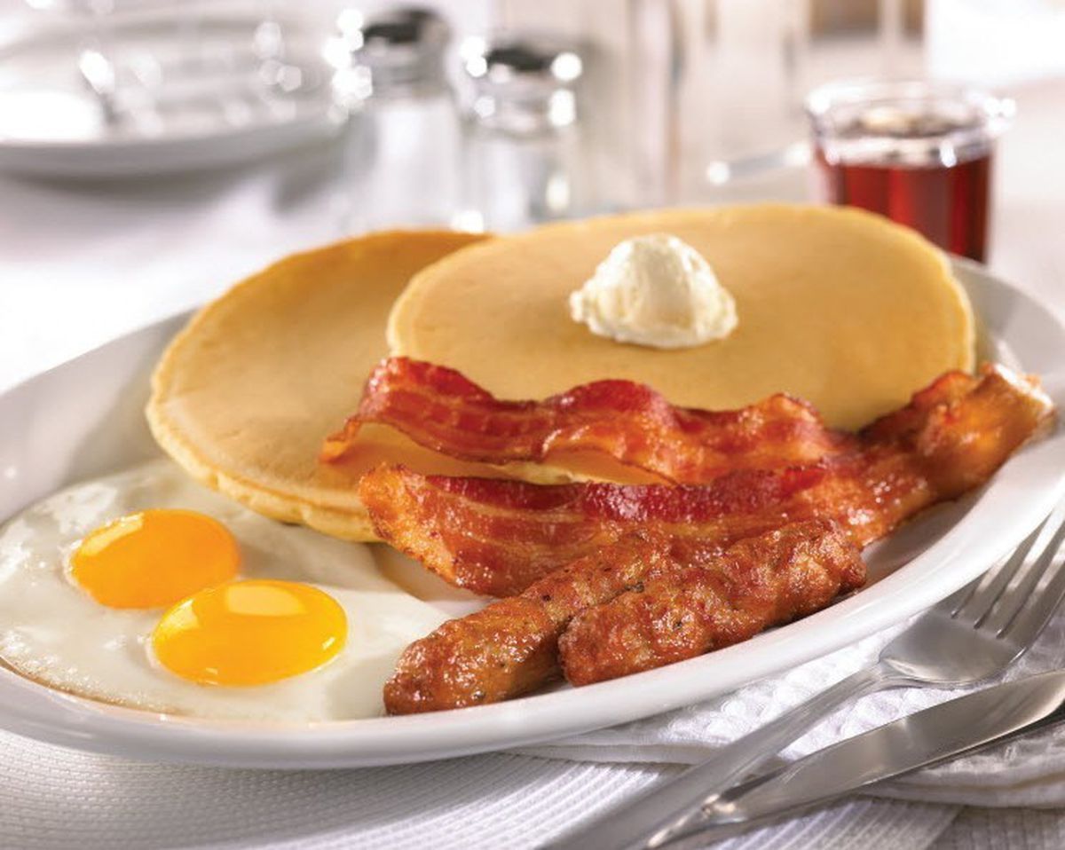 Denny's Invites Veterans Nationwide to Enjoy a Free Build Your Own Grand Slam on November 11