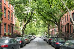 Woman assaulted and robbed in greenwich village