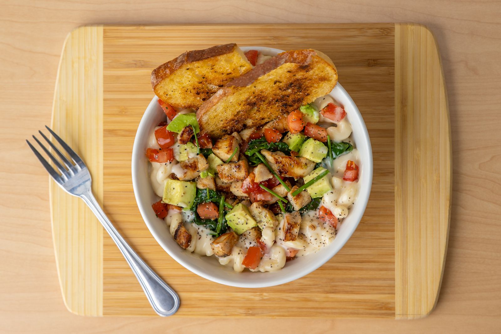 Eggs Up Grill Guests Say More Cheese Please Eggs Up Grill Cali Mac & Cheese Bowl