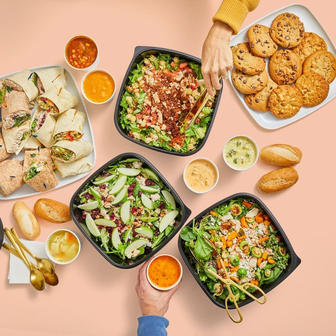 Fresh on the Heels of WOWorks Acquisition, Saladworks and Frutta Bowls Team Up with Combo Kitchen