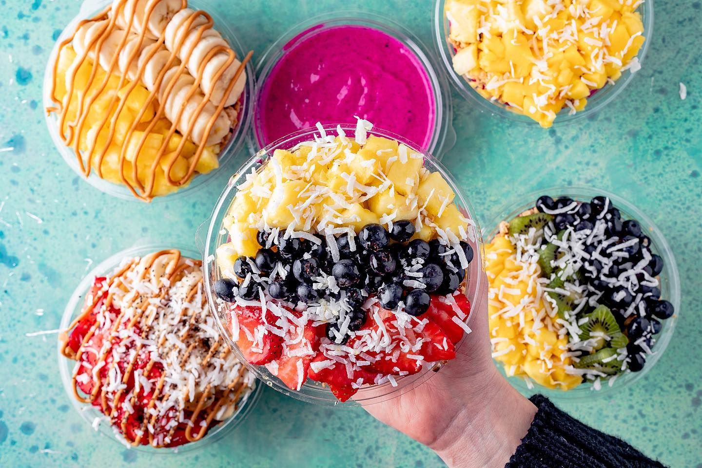 Fresh on the Heels of WOWorks Acquisition, Saladworks and Frutta Bowls Team Up with Combo Kitchen