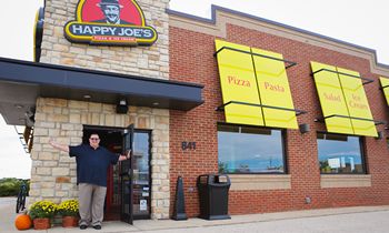Happy Joe’s Makes Highly Anticipated Fond du Lac Debut