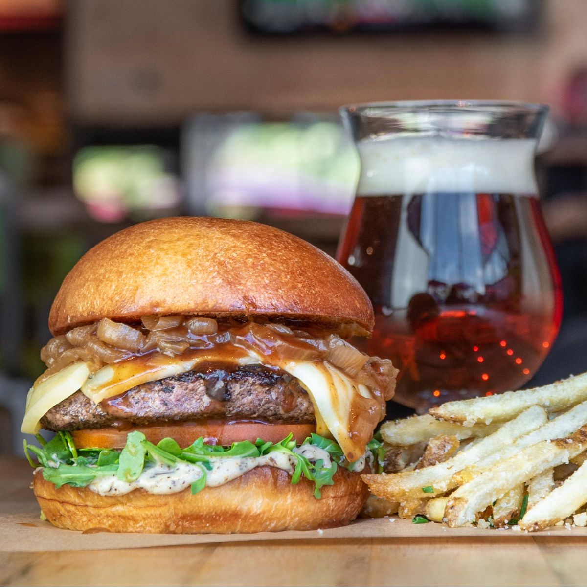 Hopdoddy and Grub to Form Better-Burger Powerhouse