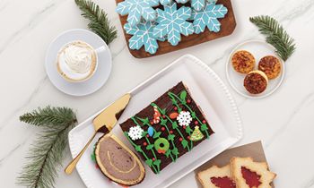 la Madeleine Makes Spirits Bright with Seasonal French Treats