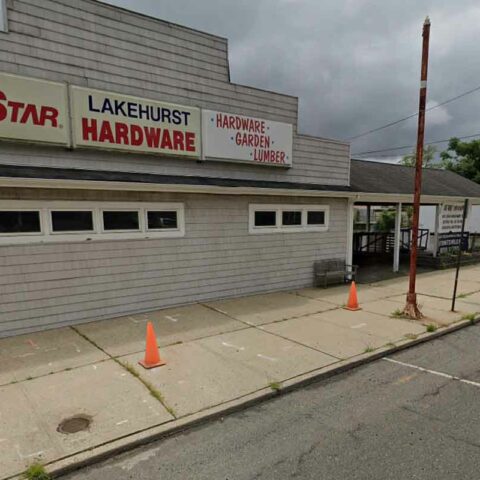 Abandoned hardware store in lakewood where the owner is seeking to sell to an orthodox jewish yeshiva.