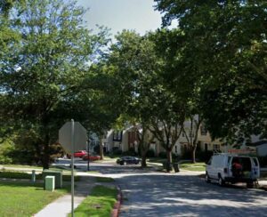 Man shot and killed in apartment complex parking lot in columbia