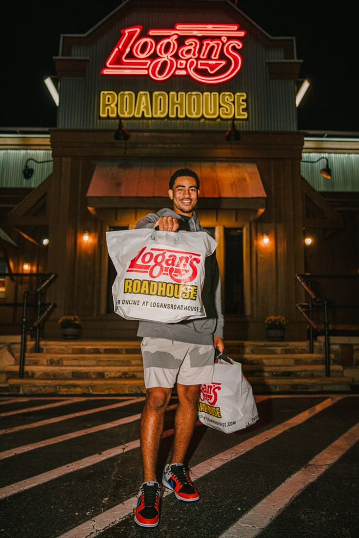 Logan's Roadhouse Teams Up with Crimson Tide Quarterback Bryce Young