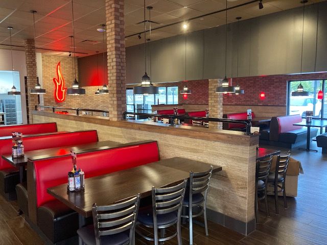 Masters of Meat Smokey Bones Celebrates Grand Opening in Utica