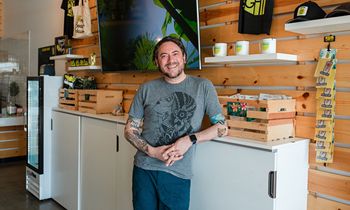 Maui, Menu, and Millennials – Where Wow Wow is Headed