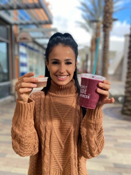 Nékter juice bar gives away 100,000 wellness shots to celebrate 100,000 instagram followers