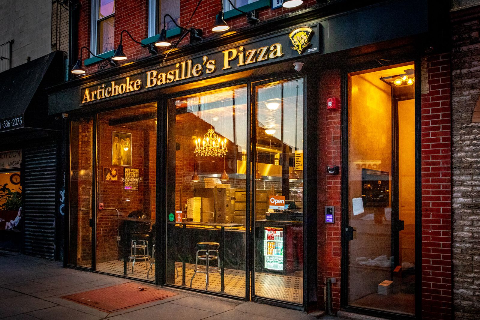 New York City's Artichoke Basille's Pizza debuts Jersey City brick and mortar as the concept's third New Jersey outpost.