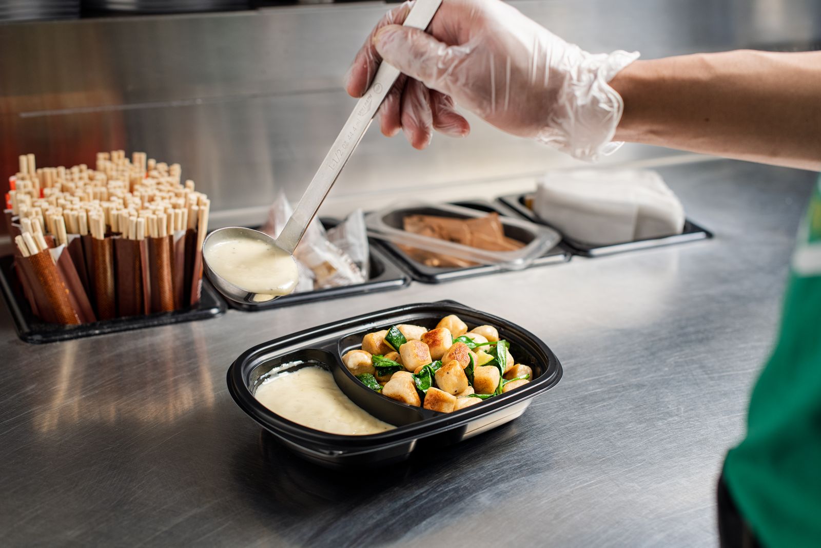 Noodles & Company Makes its Ghost Kitchen Debut in Chicago