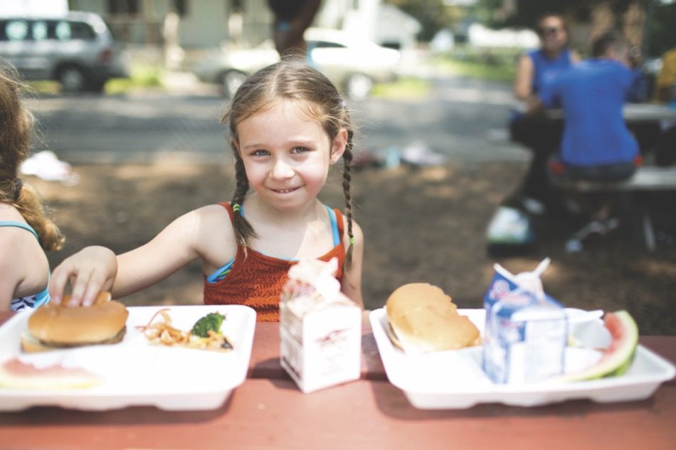 On The Border Hosts Holiday Fundraiser for No Kid Hungry