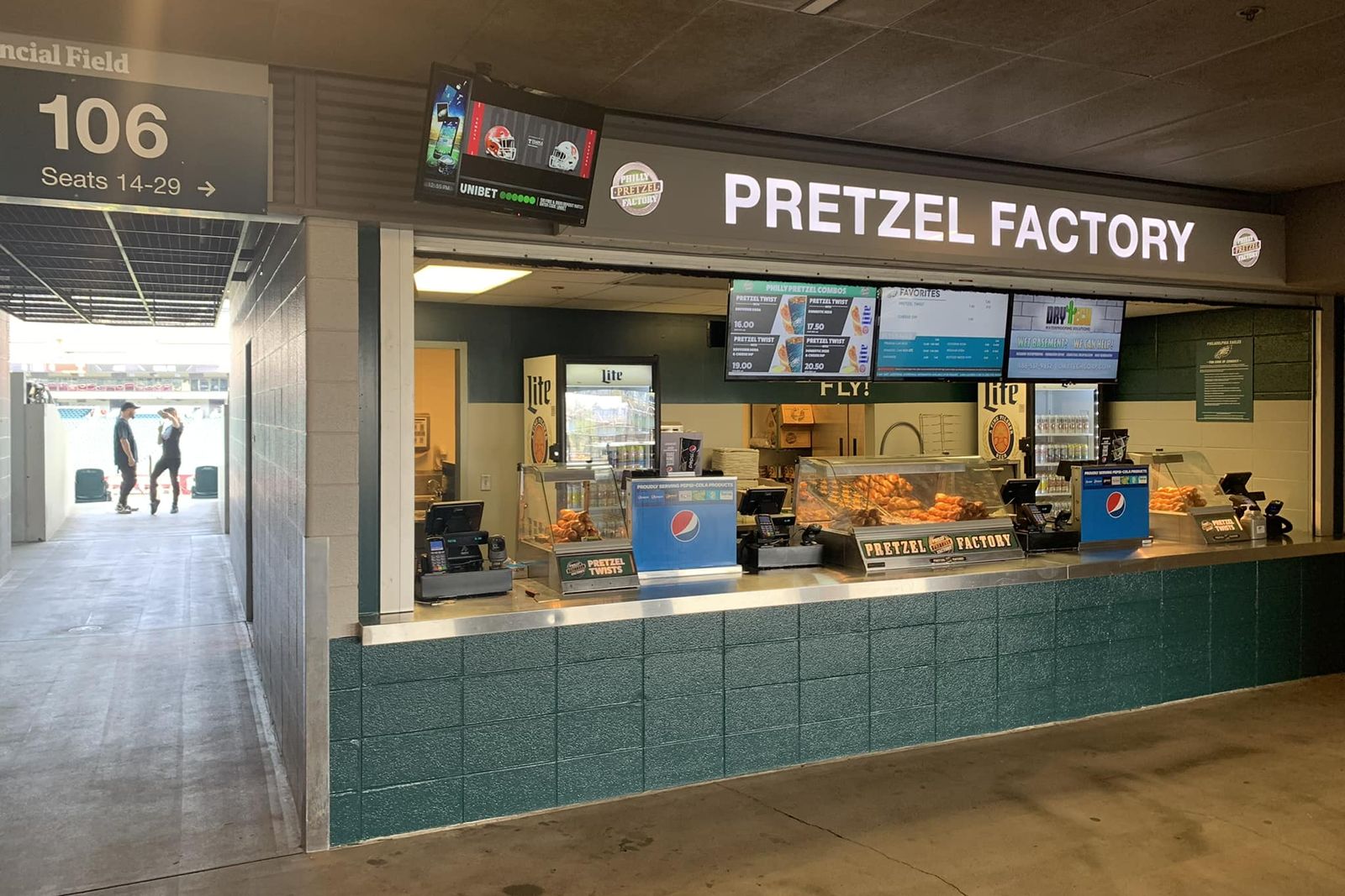 Philly Pretzel Factory Announces Partnership with Philadelphia Eagles