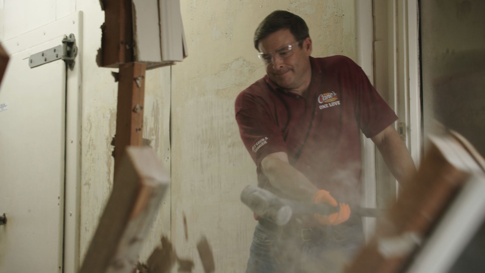 Raising Cane's Founder and Celebrity Friends Help Save Family-owned Restaurants on new discovery+ Series, Restaurant Recovery Todd Graves, Restaurant Recovery host and Raising Cane's founder.