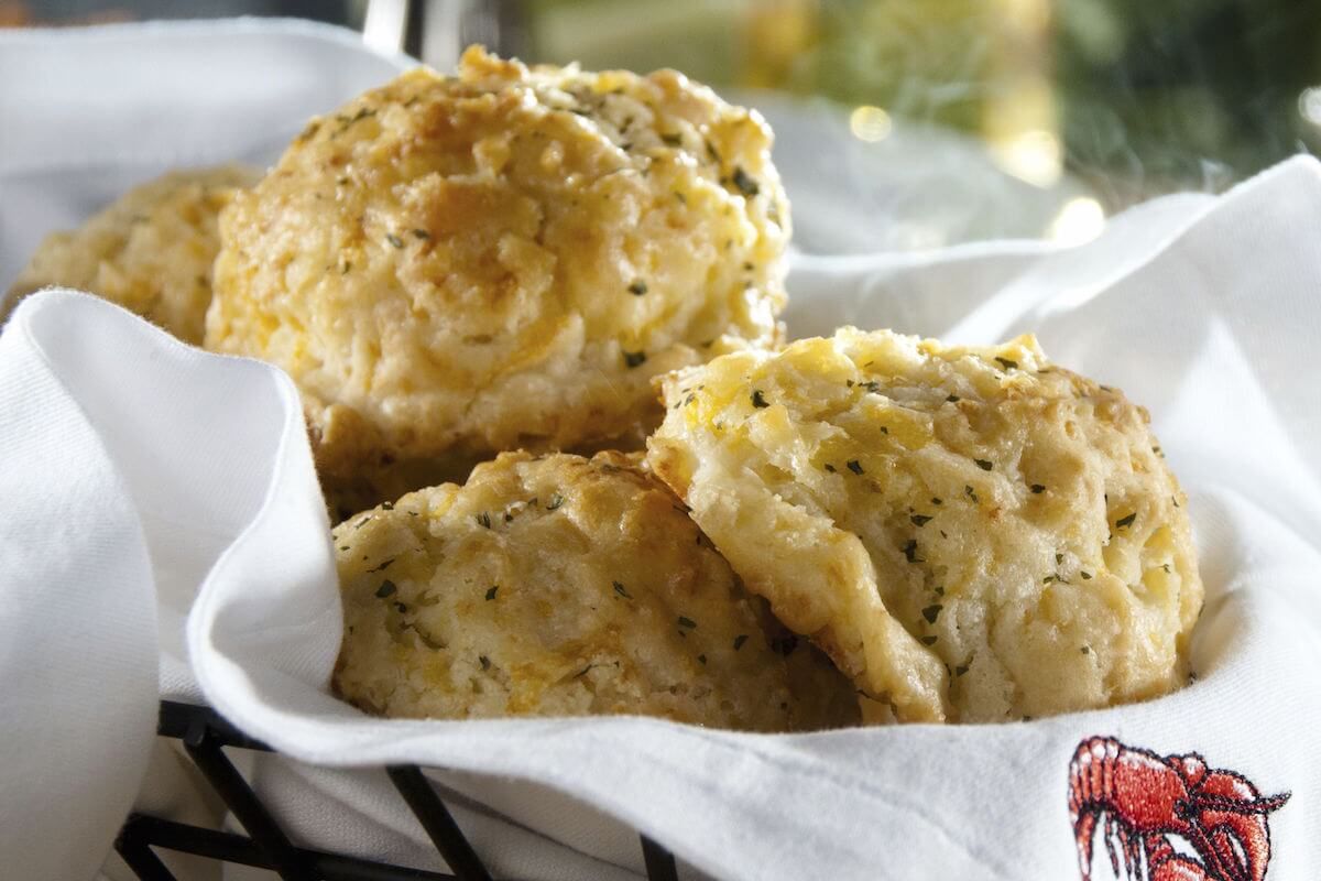 Red Lobster Launches "Big Cheese" Biscuit Sweepstakes to Celebrate National Biscuit Day