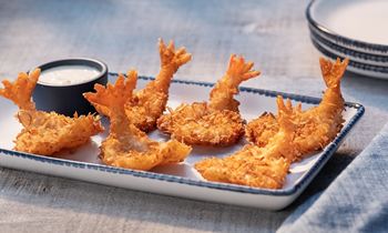 Red Lobster Offers Free Appetizer or Dessert for Veterans Day