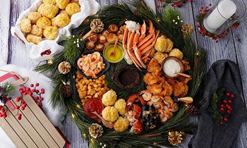 Red Lobster Takes Over Holiday Tables with DIY Create Your Own Sea-cuterie Board