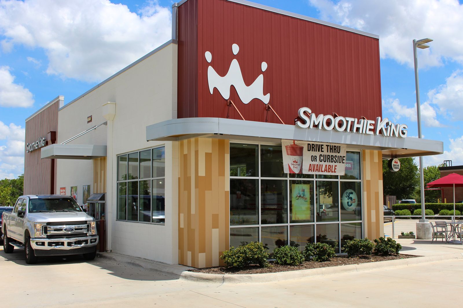 Smoothie King Launches Pilot Test of Text-to-Order Platform