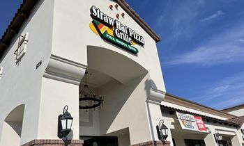 Straw Hat Pizza Opens New Location in Bakersfield, CA