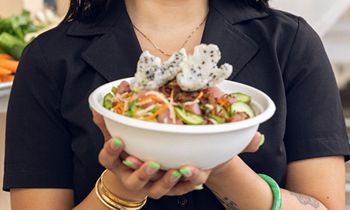 Sweetfin Partners with Viral Social Media Chef Tway Nguyen for Vietnamese-Inspired Summer Bowl