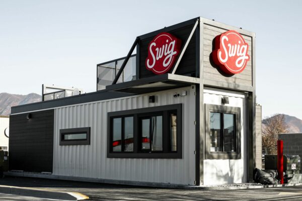 Swig Continues to Pop Up Around the DFW Metroplex