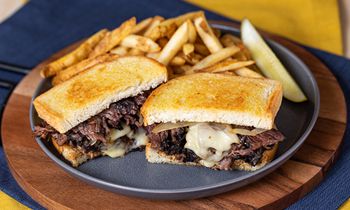 The Toasted Yolk Cafe Celebrates Cooler Weather with Lineup of Ultimate Comfort Food