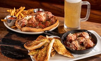 Twin Peaks Kicks Off Football Season with All-Pro Menu