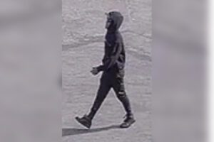 Man carjacked after fueling up at philadelphia gas station