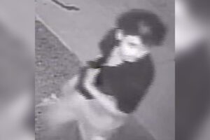 Man breaks into bedroom of 15-year-old in philadelphia, robs and assaults her