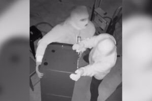 Philadelphia thieves take atm from local beer brewery