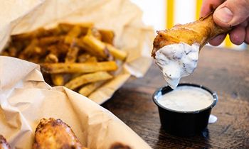 Wing Boss Opens First Standalone Restaurant in Addison