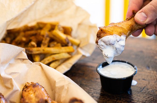 Wing Boss Opens First Standalone Restaurant in Addison