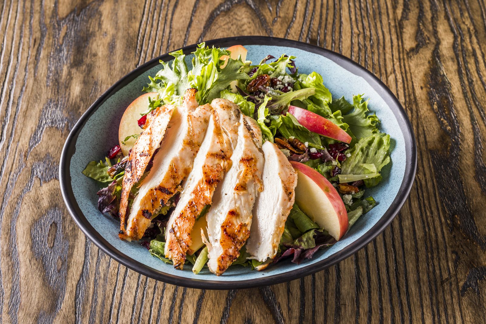 Wingers Introduces New Limited-Time Mouthwatering Salads