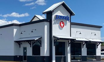 Zaxby’s Opens Its First Restaurant in Richland, Mississippi