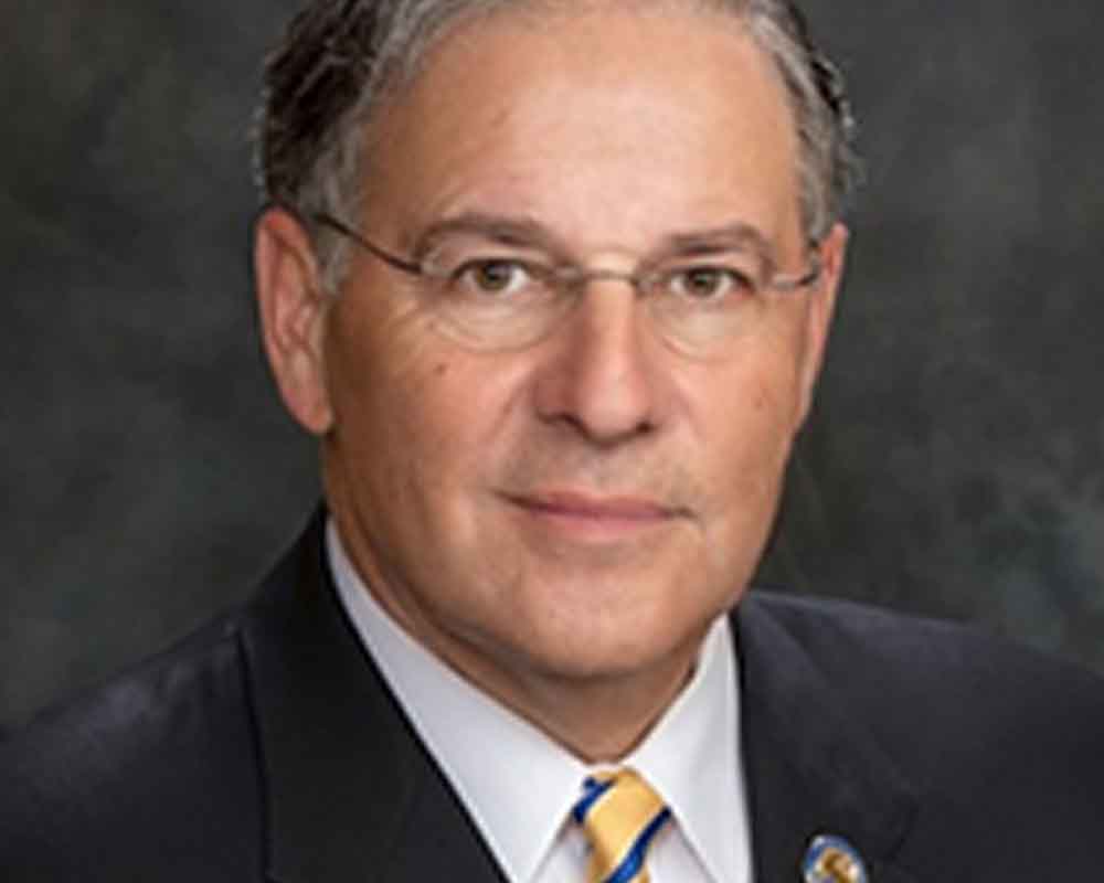 New Jersey Senator John Bramnick.