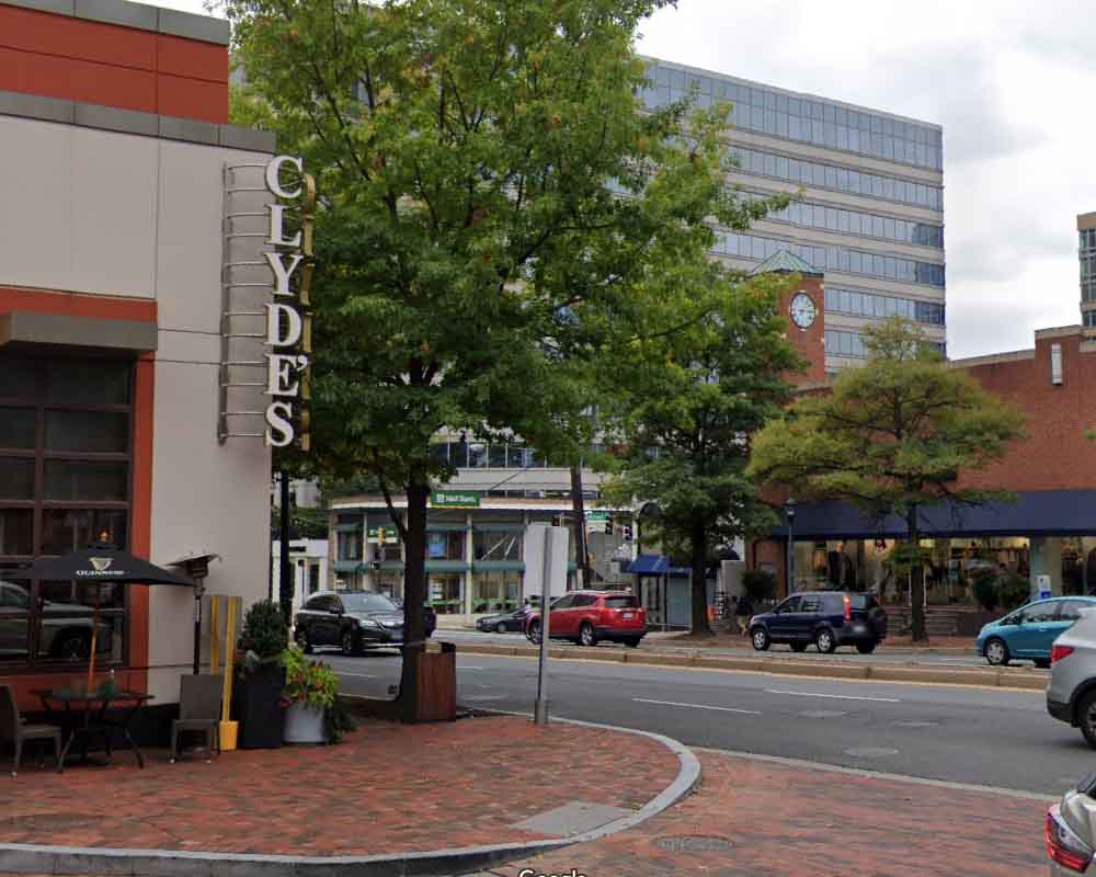 Detectives from the Montgomery County Department of Police – 2nd District Investigative Section are investigating a shooting that occurred at Clyde’s of Chevy Chase in the 5400 block of Wisconsin Ave., the morning of Monday, November 14, 2022.