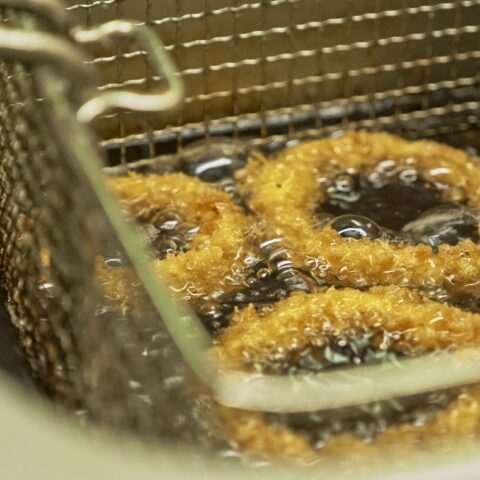 Cooking oil thief strikes lacey pizzeria - photo licensed by shore news network.