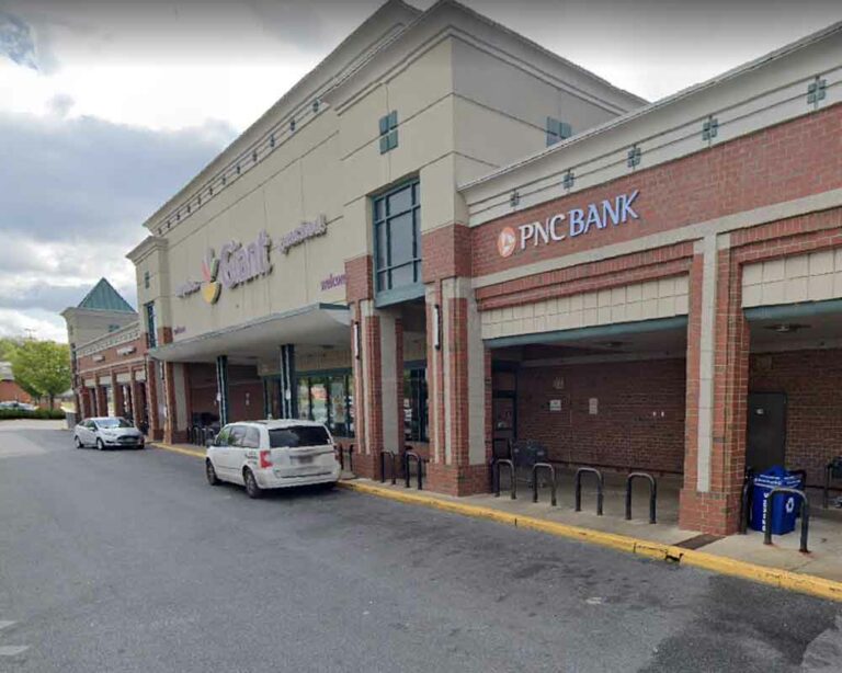 The Prince George’s County Police Department’s Homicide Unit is investigating a double fatal shooting inside of an Oxon Hill grocery store. The victim, a store security guard, is identified as 43-year-old Willie Tate of Fredericksburg, VA. He was shot and killed by the decedent, 20-year-old Zaila Akida of District Heights.