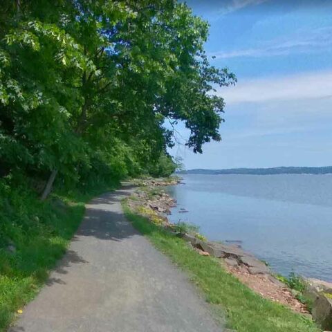 Nyack beach trail