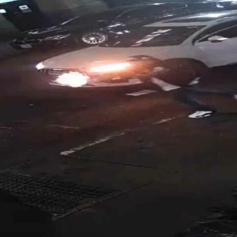 In front of 15 west 38th st in manhattan, an unidentified male displayed a black firearm & fired 1 round before fleeing on foot westbound on west 38th st.