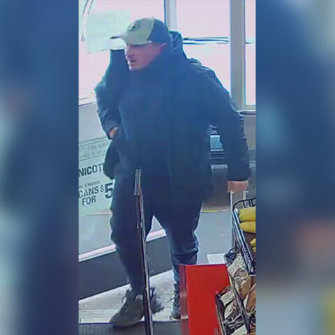 Philadelphia detectives investigating credit card skimming at city convenience store - photo licensed by shore news network.