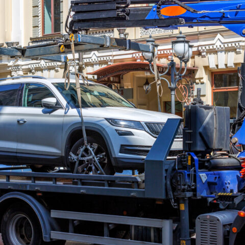 Bill targets new jersey tow truck companies from preying upon car theft victims - photo licensed by shore news network.