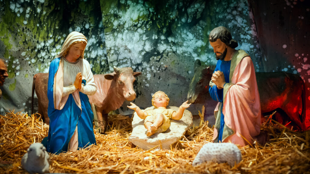 Illinois Displays Satanic Temple Symbol Alongside Nativity Scene In Their State Capitol Building 